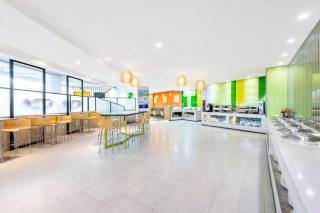 Holiday Inn Express Yangzhou City Center By IHG - Yangzhou - 5