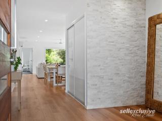 Luxury Kangaroo View - Banksia Beach - 6
