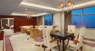 Yiyang Huatian Hotel - Yiyang - 6