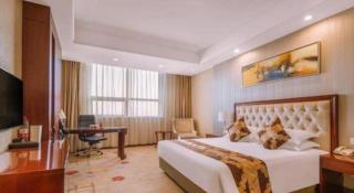 New Century Hotel Putuo Zhoushan - Zhoushan - 1
