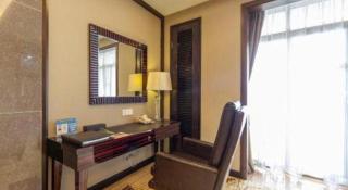 Country Garden Phoenix Hotel Yunfu - 1