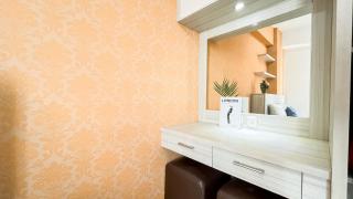 Strategic and Cozy 2BR Bassura City Apartment By Travelio - Jacarta - 5