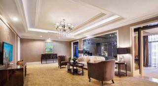 Country Garden Phoenix Hotel Jurong - Zhenjiang - 7