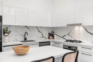 Central Pyrmont House for 8 with Outdoor Area - Sidney - 6