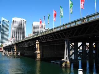 Central Pyrmont House for 8 with Outdoor Area - Sidney - 2