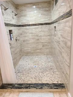 Luxury 800 Sq Ft 1 bedroom Suite Full Large Kitchen Free Laundry - Keaau - 9