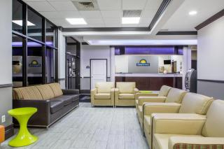 Days Inn & Suites by Wyndham Orlando Airport - Orlando - 8
