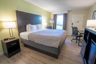 Quality Inn Palm Beach International Airport - West Palm Beach - 1