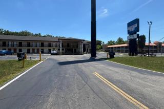 High Springs Inn Soon to be Clarion Pointe - Alachua - 9