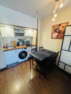 Simpático piso con 2 piscinas y vistas al mar - 4