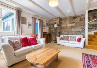 Halls Place - Whitby - 8