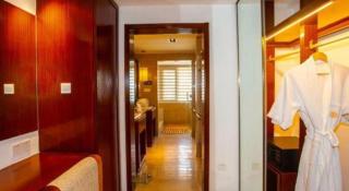 Ramada Encore by Wyndham Qionghai Downtown - Qionghai - 5