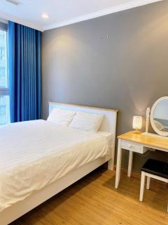 Cai Thu Hai Cua Ngay Hom Nay - Hanoi - 1