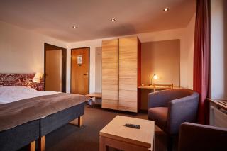 Hotel Landhaus - Gstaad - 7