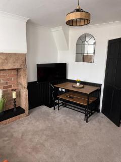 Corner Cottage - Derby - 4