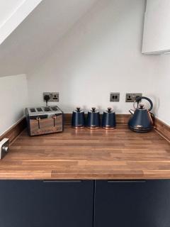 Corner Cottage - Derby - 2