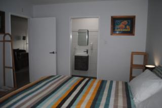 Hoki Boatshed Holiday Accommodation - 5