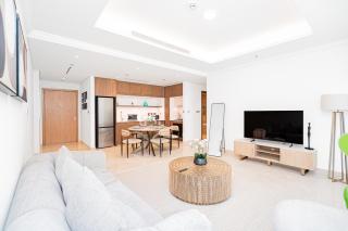 Escape24-Lux 1BR with Beach Access Emaar Beachfront Dubai - 7