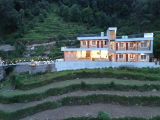 Yashasvi Himalayan Resort - 8