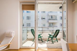 Mokotów Spacious Apartment by BookingHost - Warschau - 2