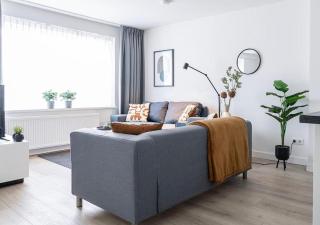6p Newly Renovated Home With Unique Roof-terrace - - 2