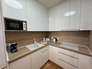 1 Bedroom apartment in Budva with Mountain View - Budva - 2