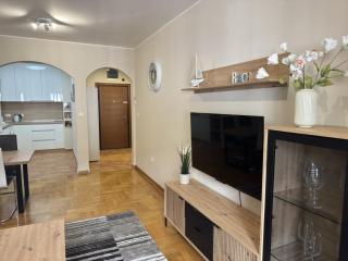 1 Bedroom apartment in Budva with Mountain View - Budva - 4