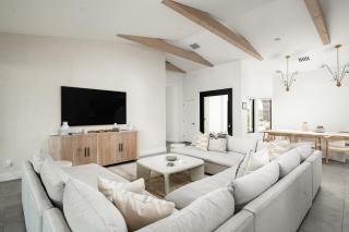 The MYAH by Porter NEWLY REMODELED Enjoy the Pool Firepit Luxury - Phoenix - 2
