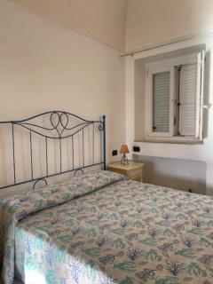 Agenzia Isotur NONTISCORDARDIME - Ponza - 1