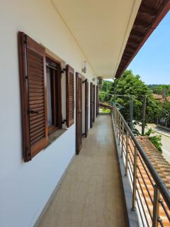 Idyllic Escape Apartment - Gomátion - 9