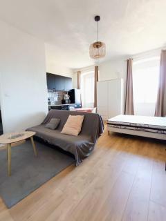 Magnifique Grand 30m2 refait à neuf en 2025 lumineux 4 couchages hyper centre Corte 13 cours paoli wifi tv lave linge - Corte - 9