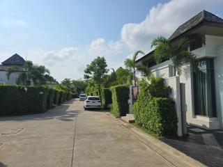 Serenity Villa With Private Pool - - 4