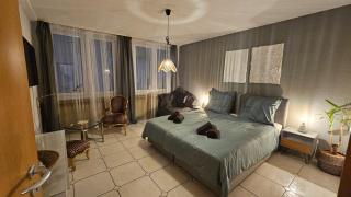 Central Charm - Bedroom & Kitchen Apartment near the Main Station Hauptbahnhof - Wuppertal - 8