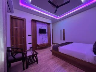 The Vrindavan Inn - 0