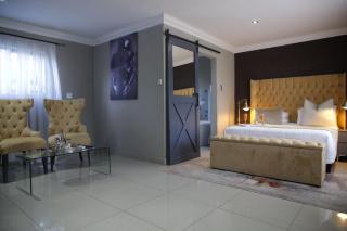 The Village GuestHouse - Acornhoek - 1