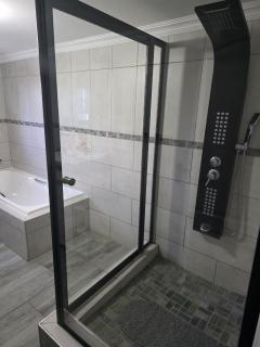 JNMS Guest House - Ballito - 6