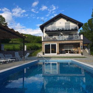 Holiday home Villa Mira - Ogulin - 0