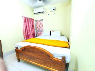 HOTEL THE HASABASA ! PURI - A Fully Air Conditioned Hotel Near Sea Beach - With Room Service, Parking, Free Wifi, Spacious & Comfortable Rooms Facilities Available - Best Hotel In Puri - Puri - 9