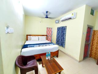 HOTEL THE HASABASA ! PURI - A Fully Air Conditioned Hotel Near Sea Beach - With Room Service, Parking, Free Wifi, Spacious & Comfortable Rooms Facilities Available - Best Hotel In Puri - Puri - 0