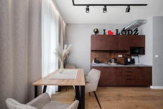 Globtroter Chic Harmony Studio by BookingHost - Łódź - 6