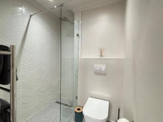 Modern living in central town - Stellenbosch - 8