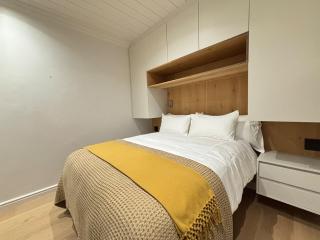 Modern living in central town - Stellenbosch - 2