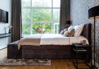 Suite With Bath City Center Villa Tilburg - Tilburg - 9