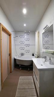 Двокімнатна студія з 3 ліжками Мережа AlexApartments Документи для відряджень Безконтатне заселення 24-7 - 7