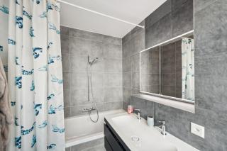 Newly Built 4 Bedrooms Property - 8