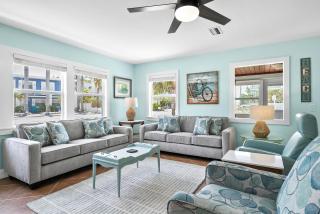 Island Daze - Bradenton Beach - 8