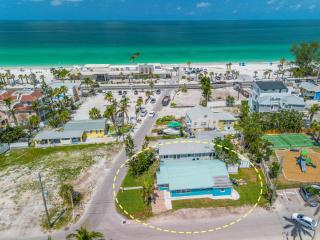 Island Daze - Bradenton Beach - 7