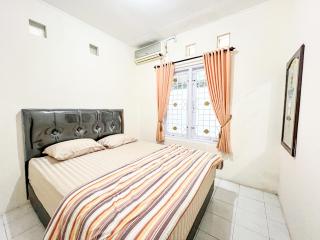 Puri 11 Homestay Jogja - Ngemplak - 5
