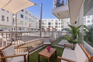 Luxury 2-BR with Poolside Patio - Austin - 5