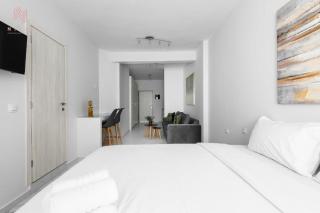Avenue, Nilie Hospitality MGMT - 2